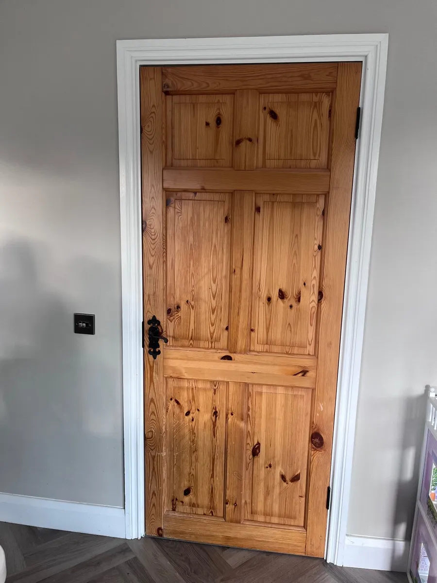 Internal doors - Image 2