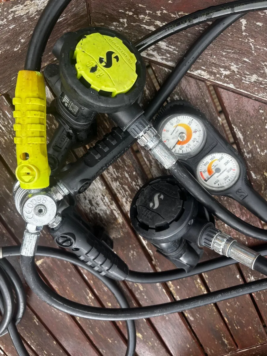 Diving Gear - Image 2