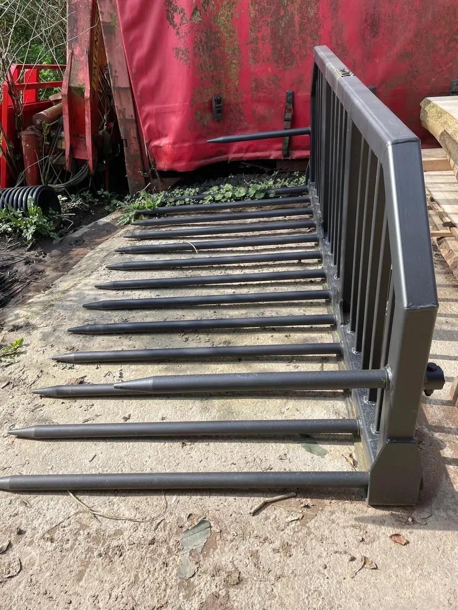 Heavy duty buckrake for sale (Brand new unused) - Image 3