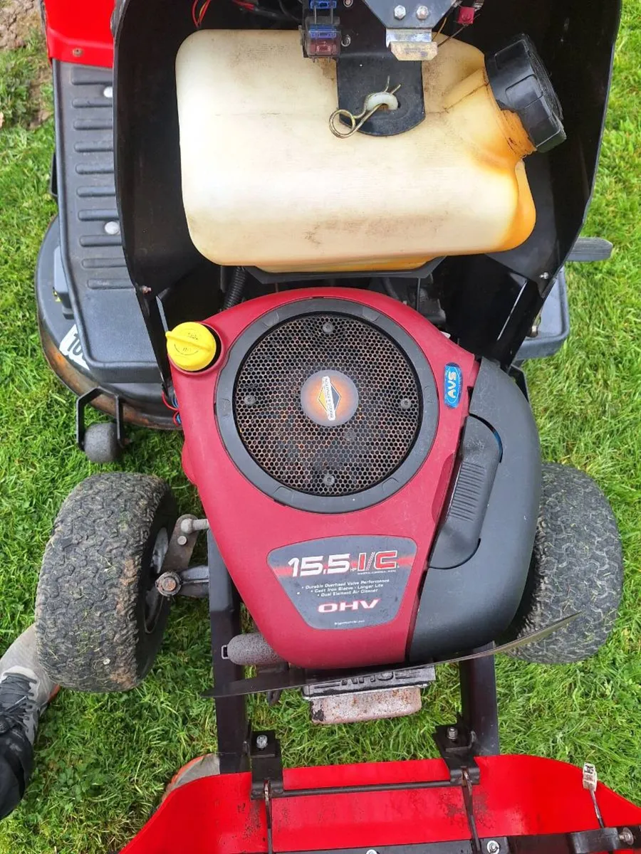 Twin cut tractor lawnmower - Image 4