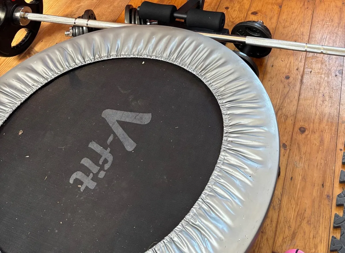 Cross trainer and trampoline - Image 1