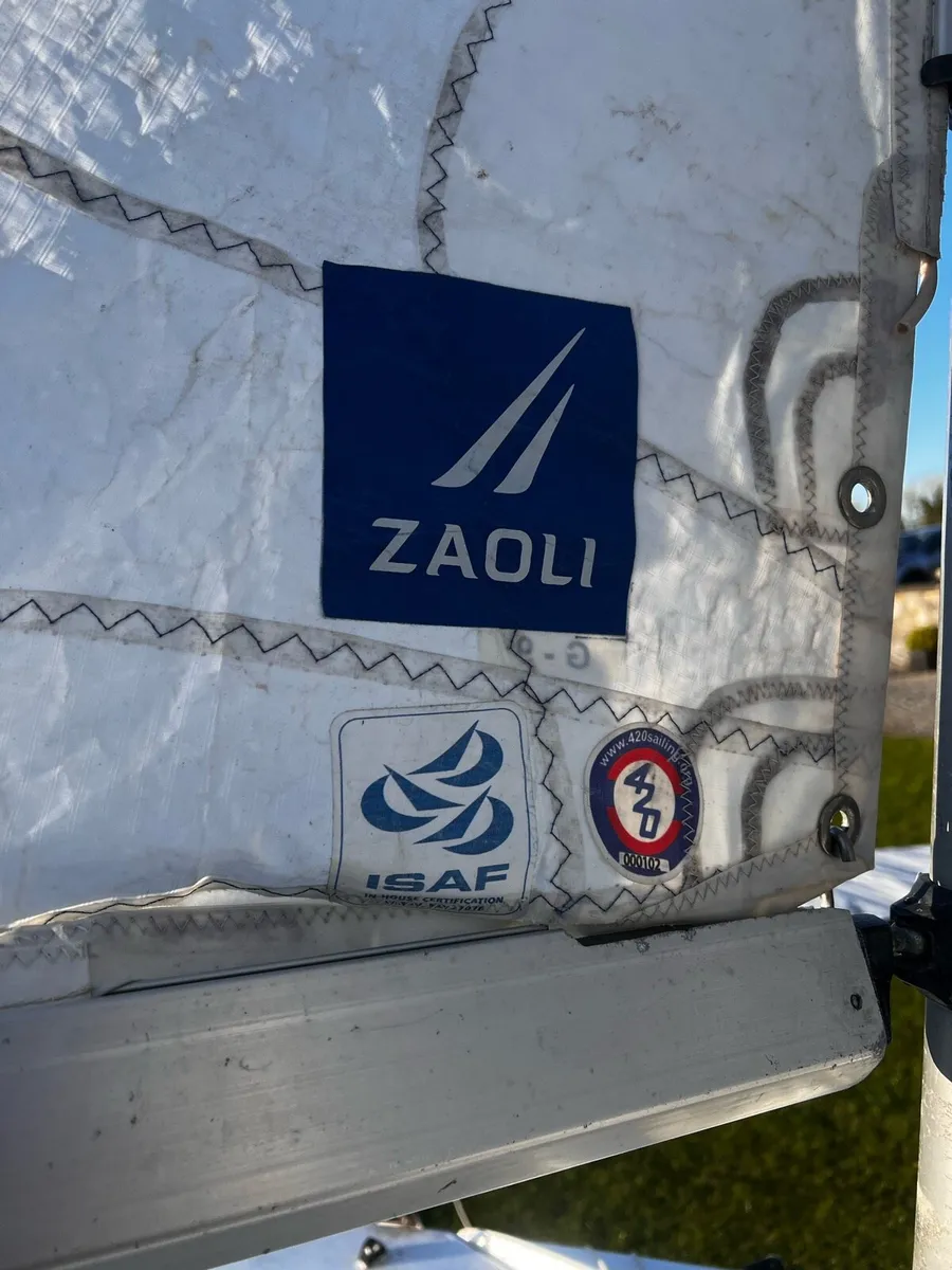 420 sailing dinghy - Image 3