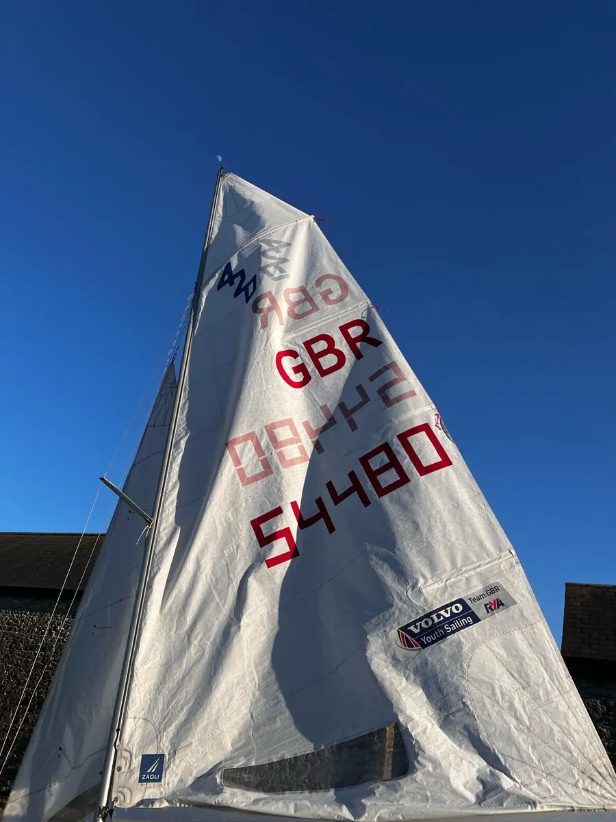 420 sailing dinghy - Image 2