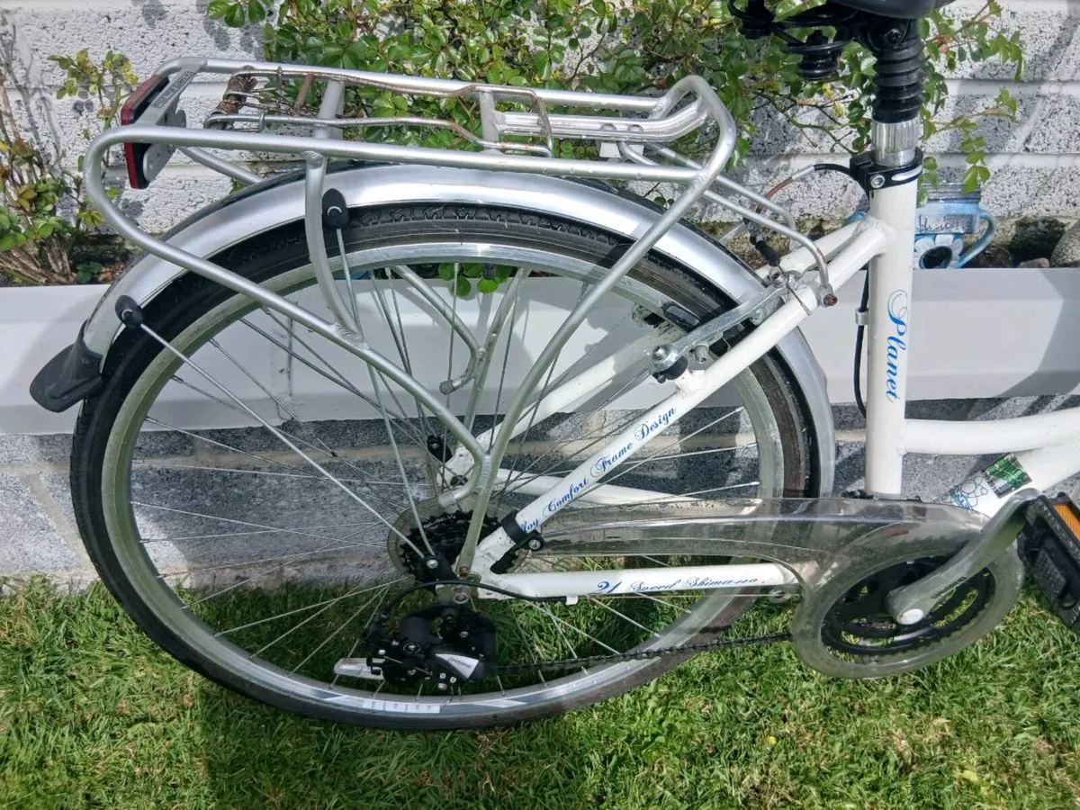 ADULTS LADYS BIKE - Image 3