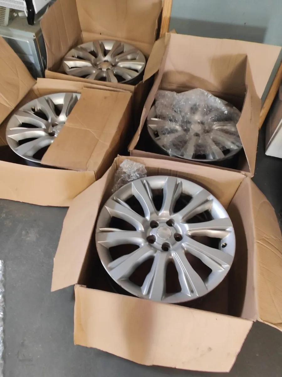 Alloy Wheels - Image 1