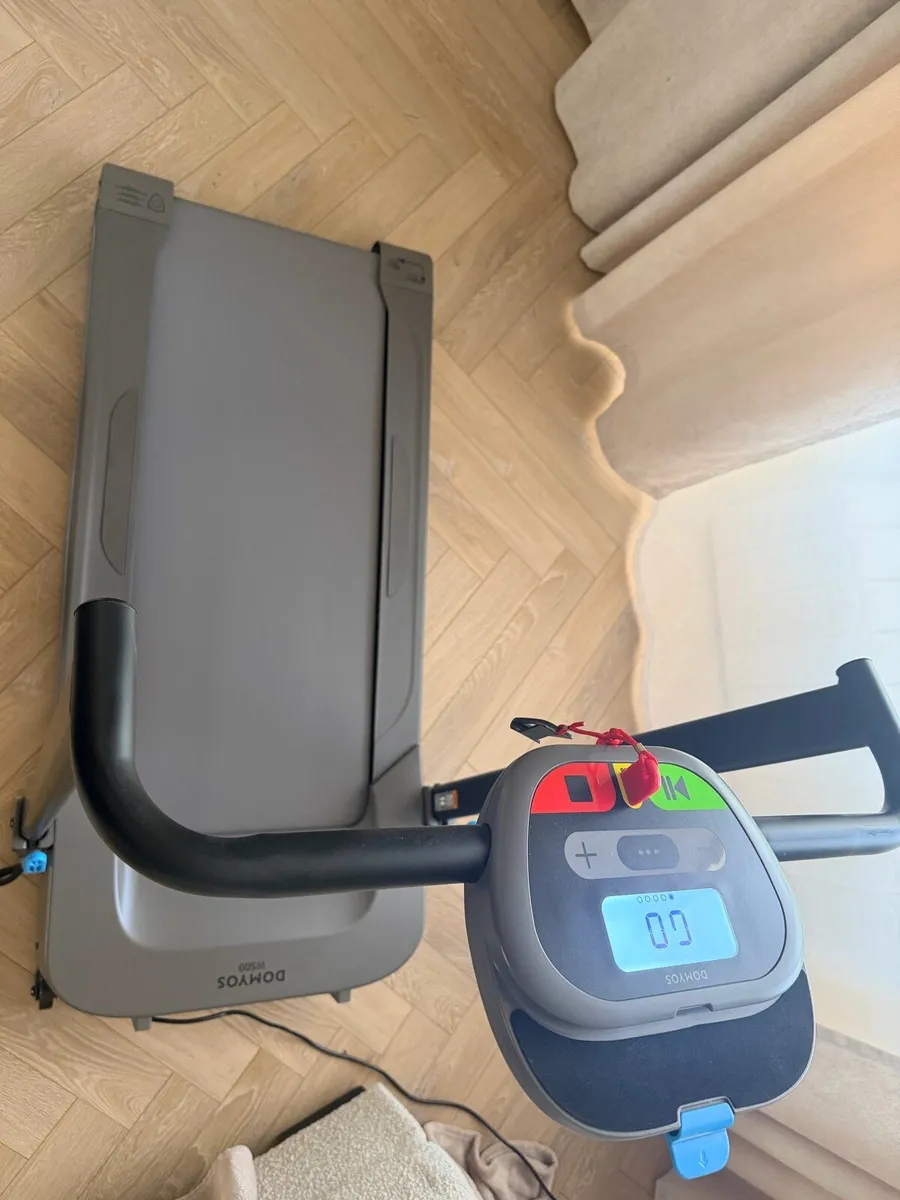 Foldable Treadmill - Image 3