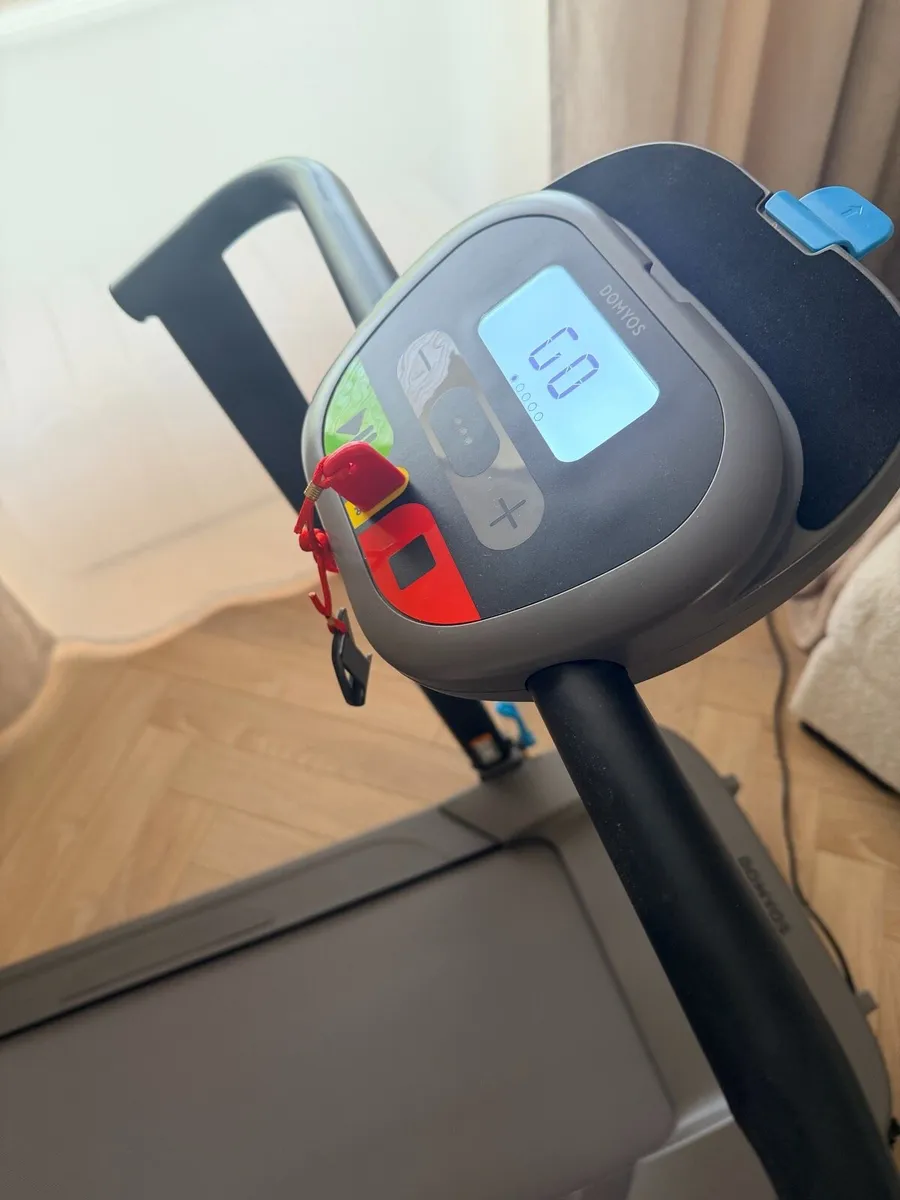 Foldable Treadmill - Image 2