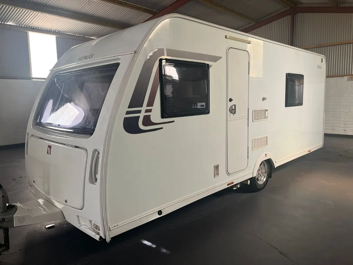 6 ft wideLunar venas caravan - Image 2
