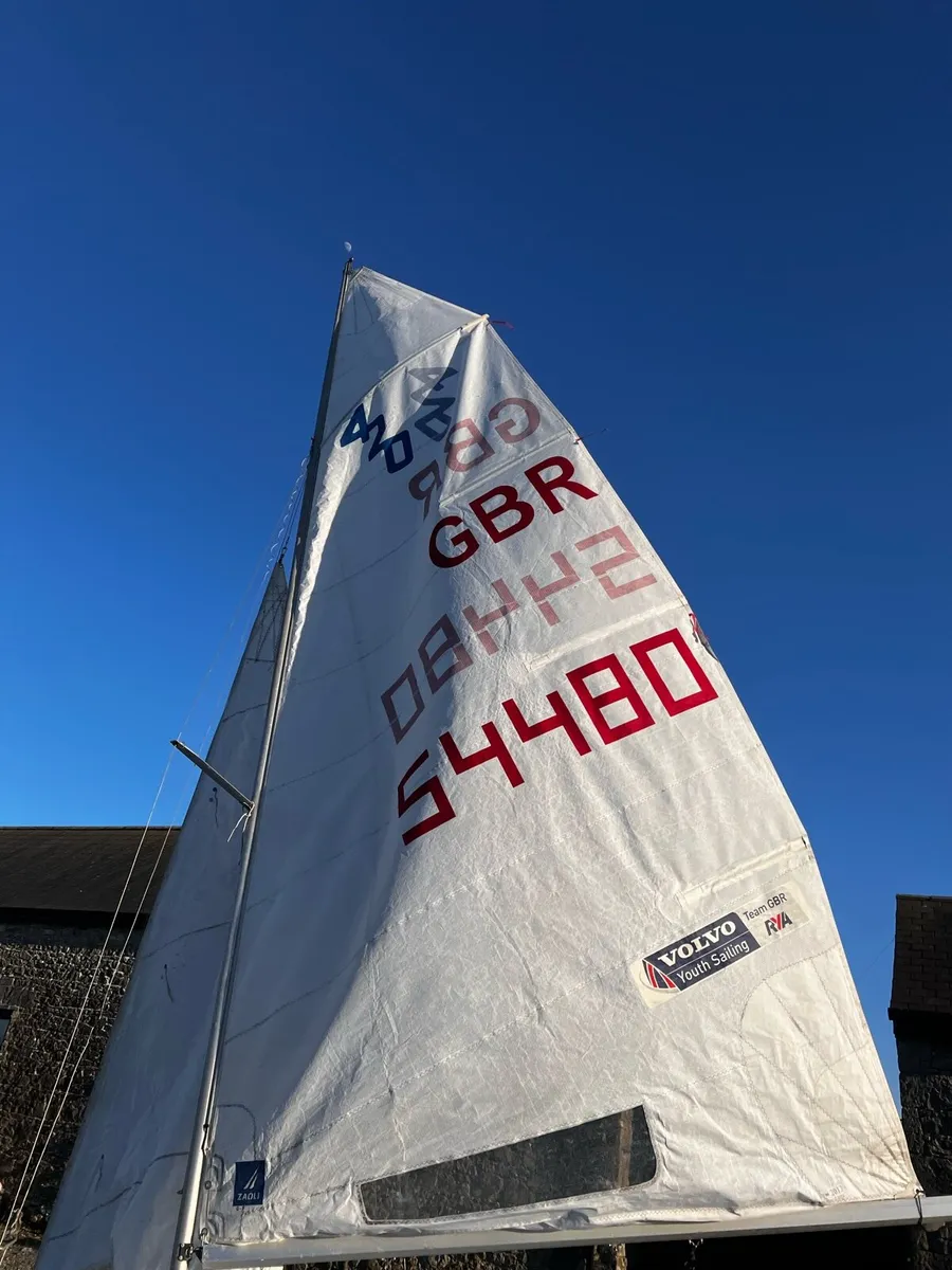 420 sailing dinghy set of sails - Image 1