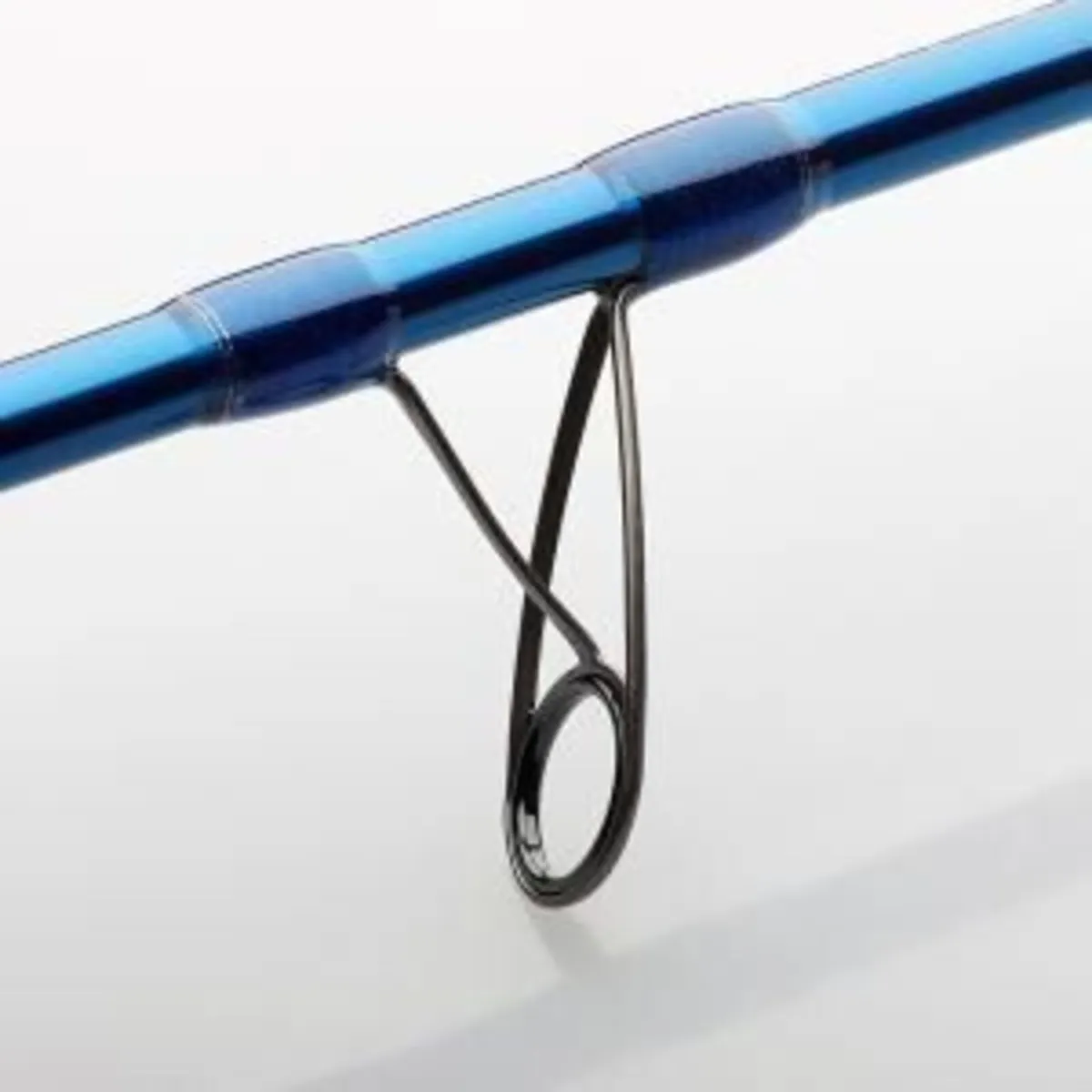 Savage Gear SGS2 Offshore Sea Bass Spining Rod 7ft - Image 3