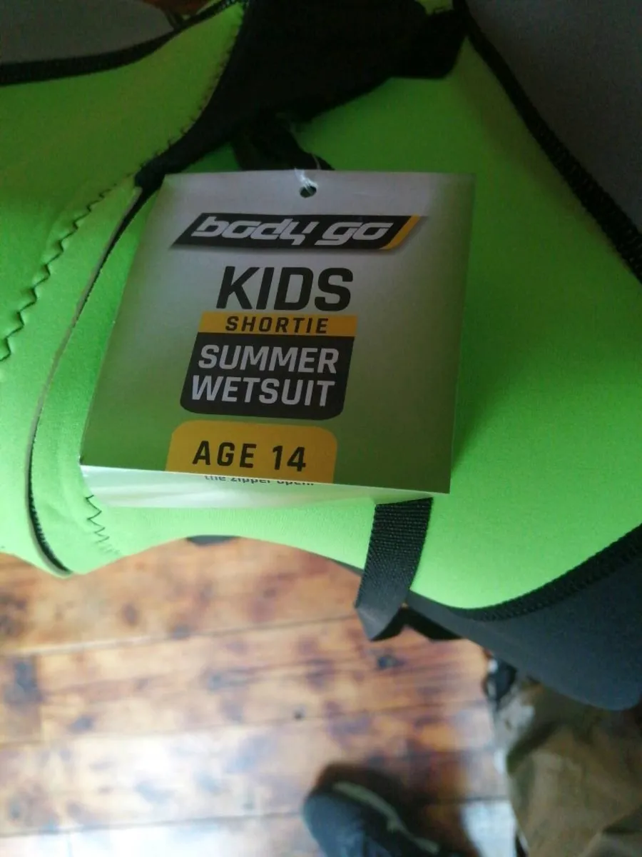 Kids wet suit - Image 2