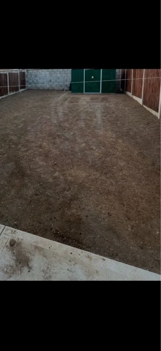 FREE TOP SOIL - Image 2