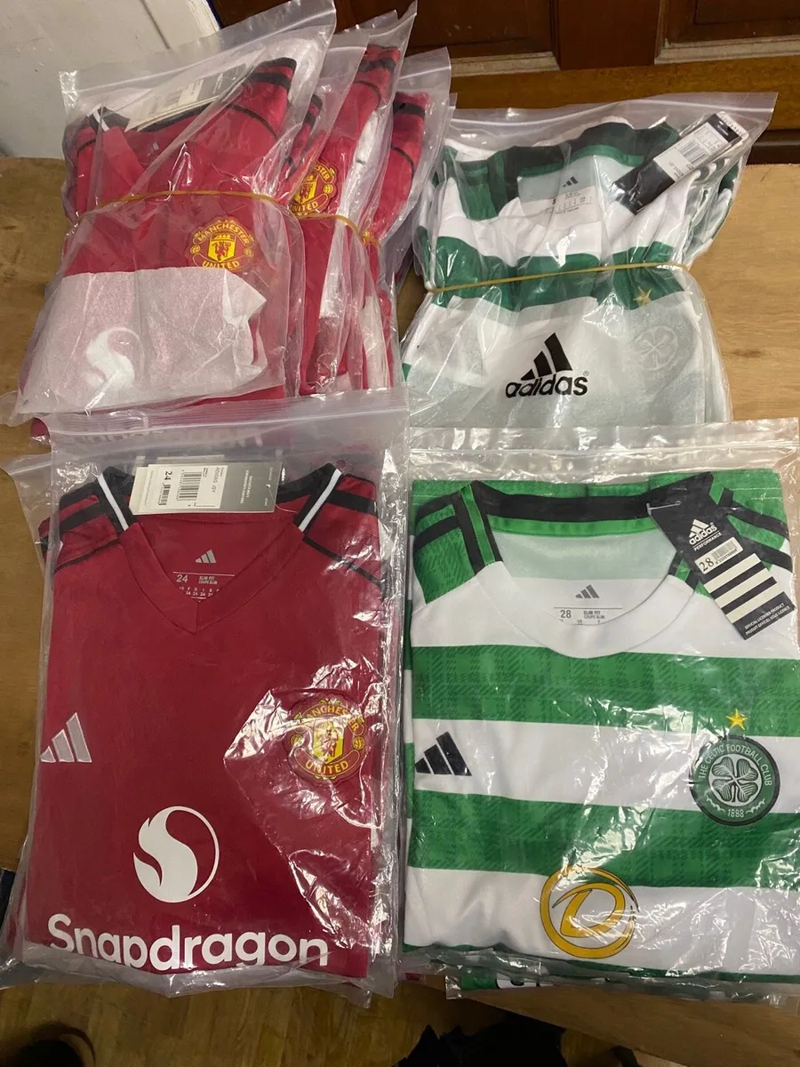 Joblot soccer kids adults & kids