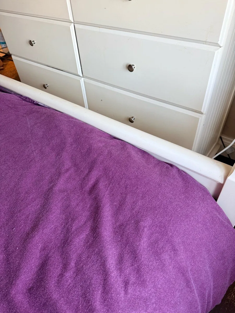 King size Bedroom set, 100 euros NEED GONE TODAY - Image 4