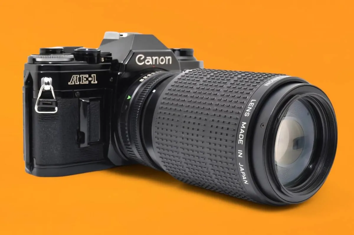 Canon AE-1 Black 35mm Film Camera FD 75-200 - Image 1