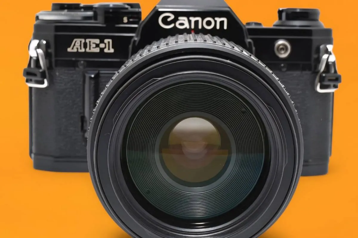 Canon AE-1 Black 35mm Film Camera FD 75-200 - Image 3