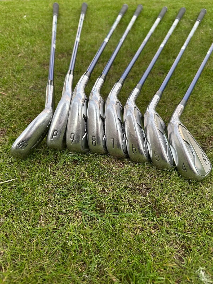 Titleist T200 Forged iron set - Image 1