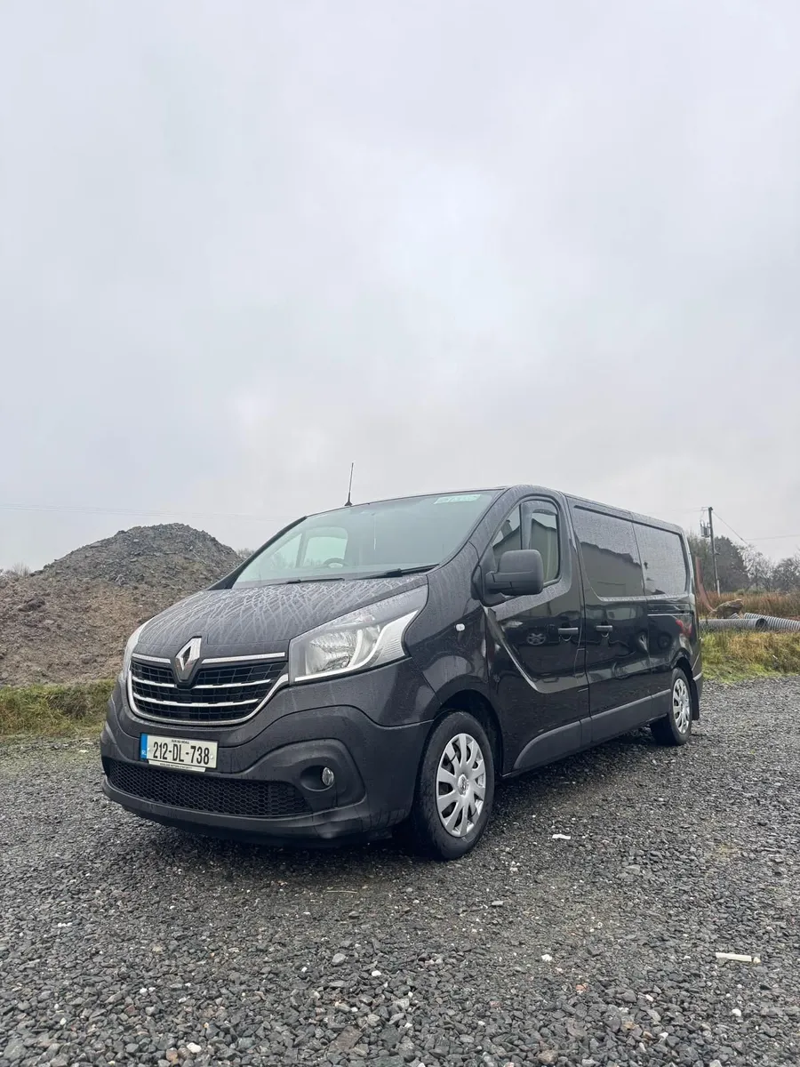 Renault Trafic 2021 - Image 4