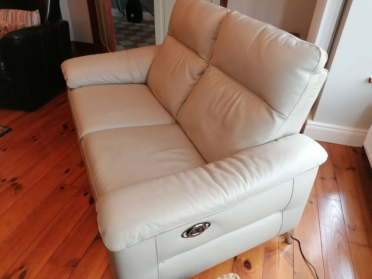 2 seater leather sofa - Image 3