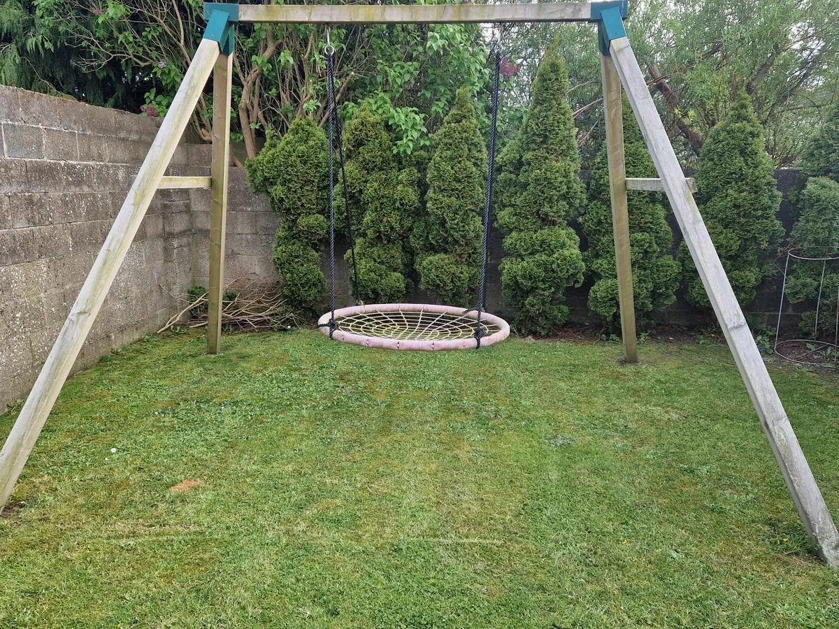 Garden swing