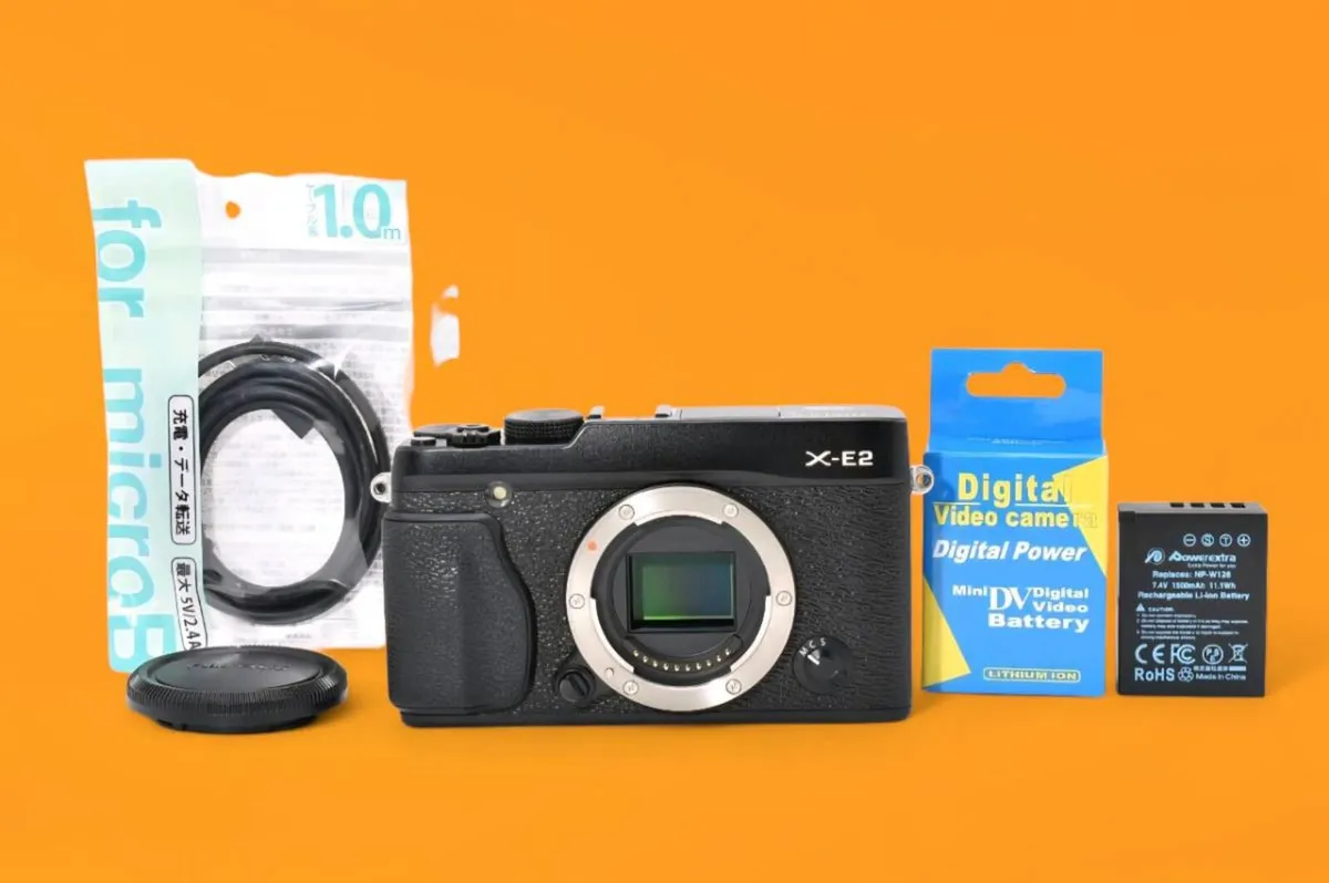 Fujifilm X-E2 Mirrorless Camera 16.3MP APS-C (Exce - Image 1