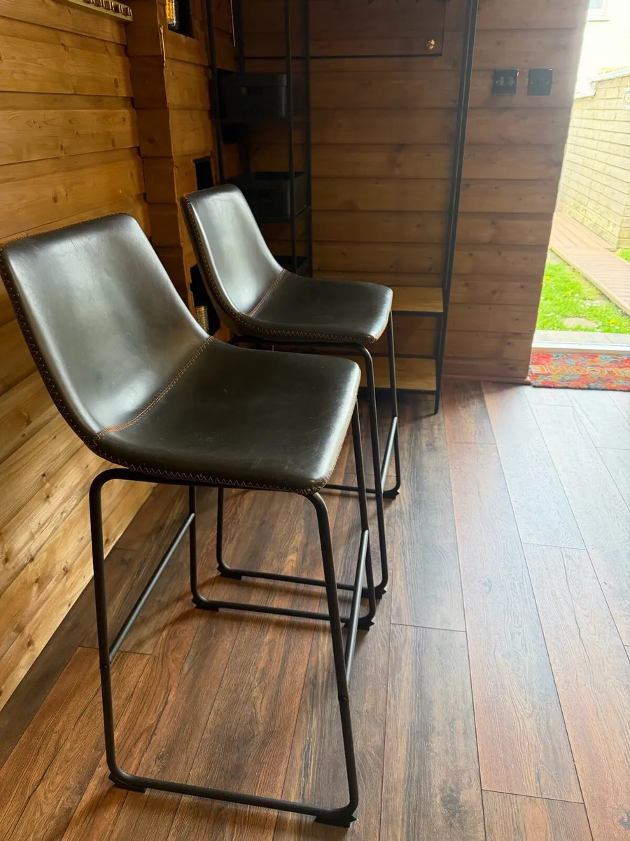 Bar stools - Image 2