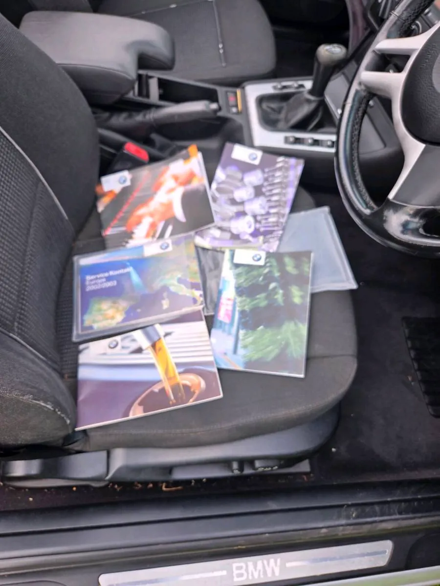 Bmw 318i convertible - Image 4