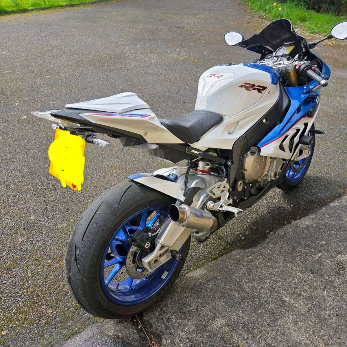 BMW S1000RR - Image 2