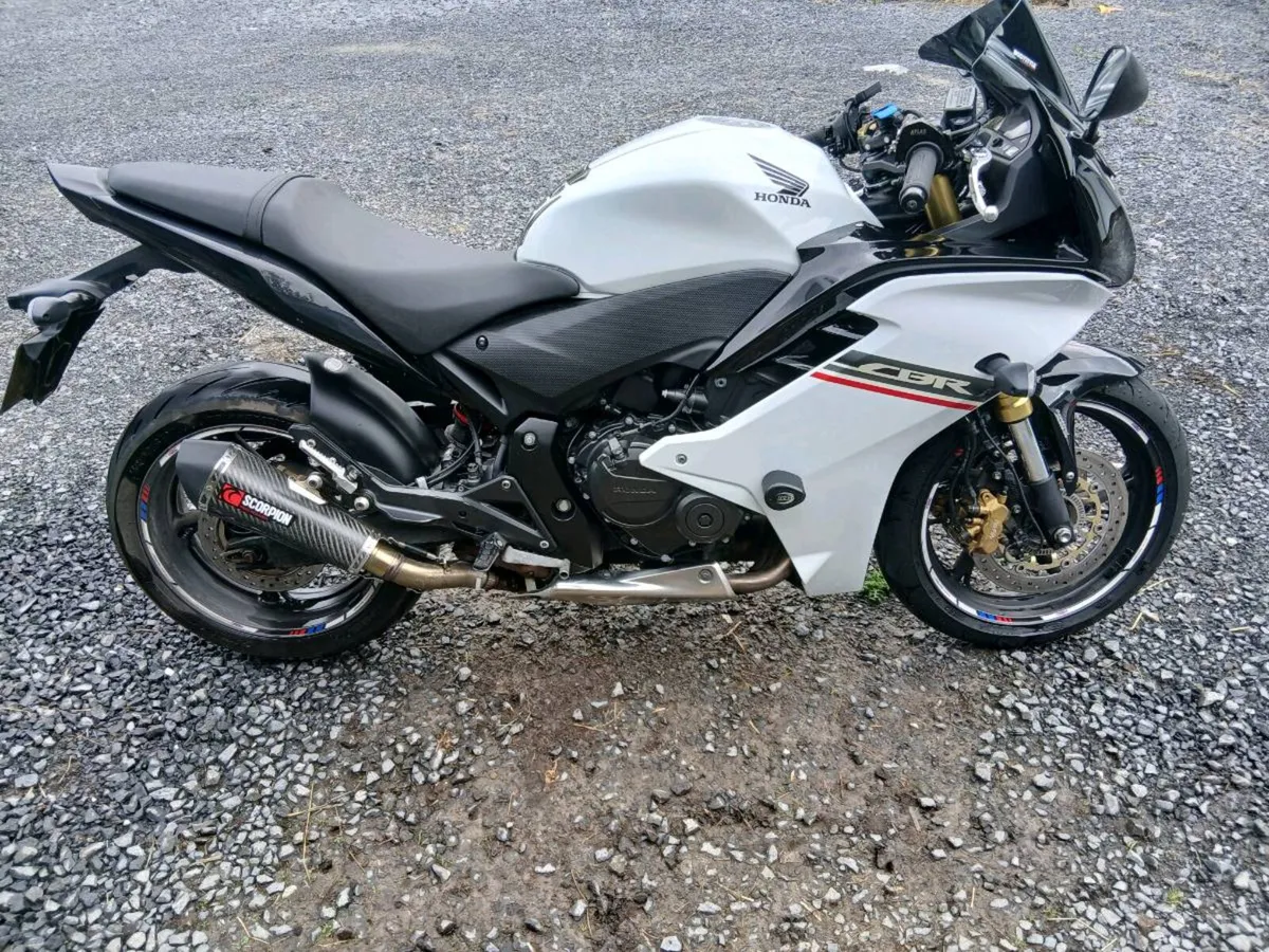 HONDA CBR600F - Image 1