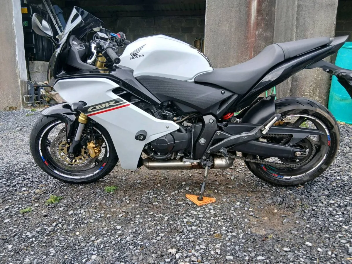 HONDA CBR600F - Image 2