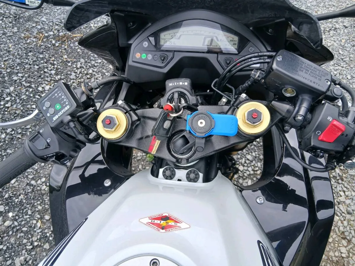 HONDA CBR600F - Image 4