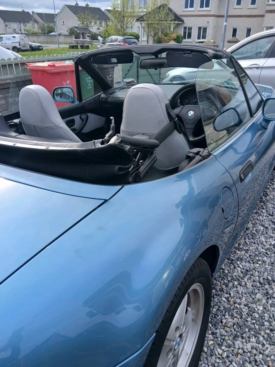 BMW Z3 ROADSTER - Image 2