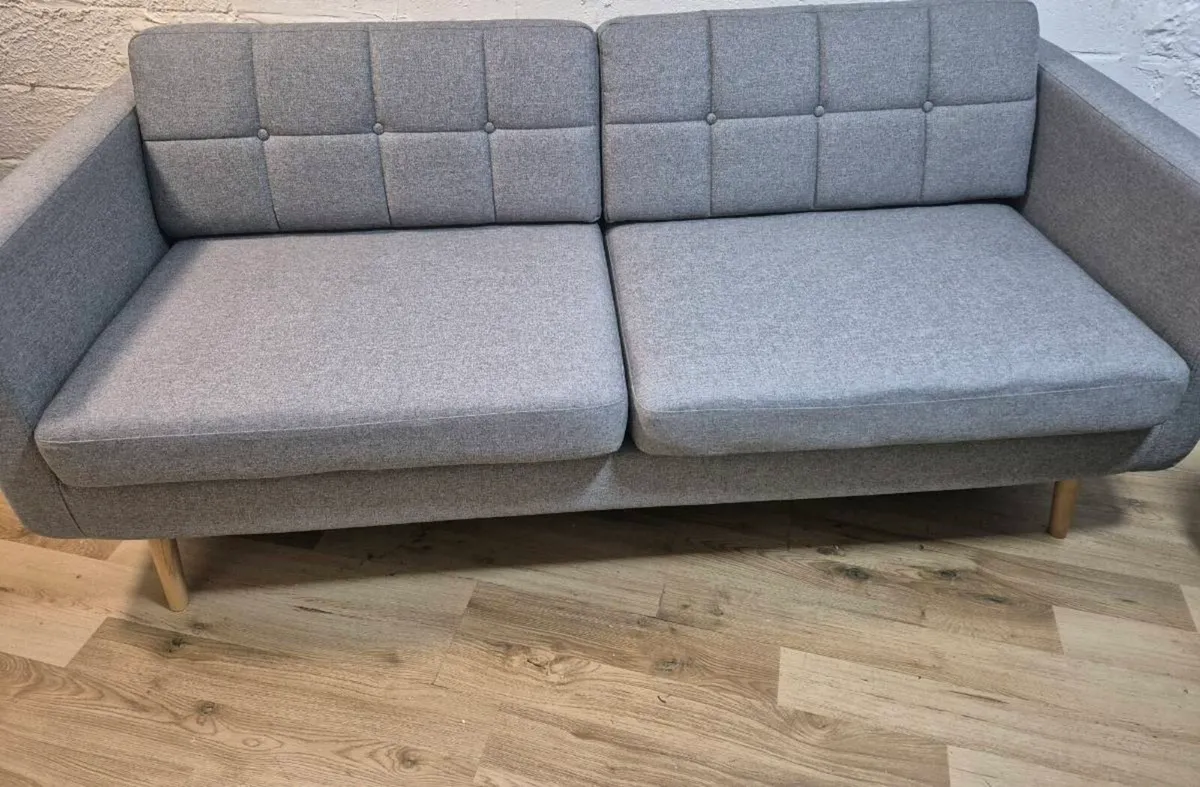 Grey suite with Delivery - Image 3