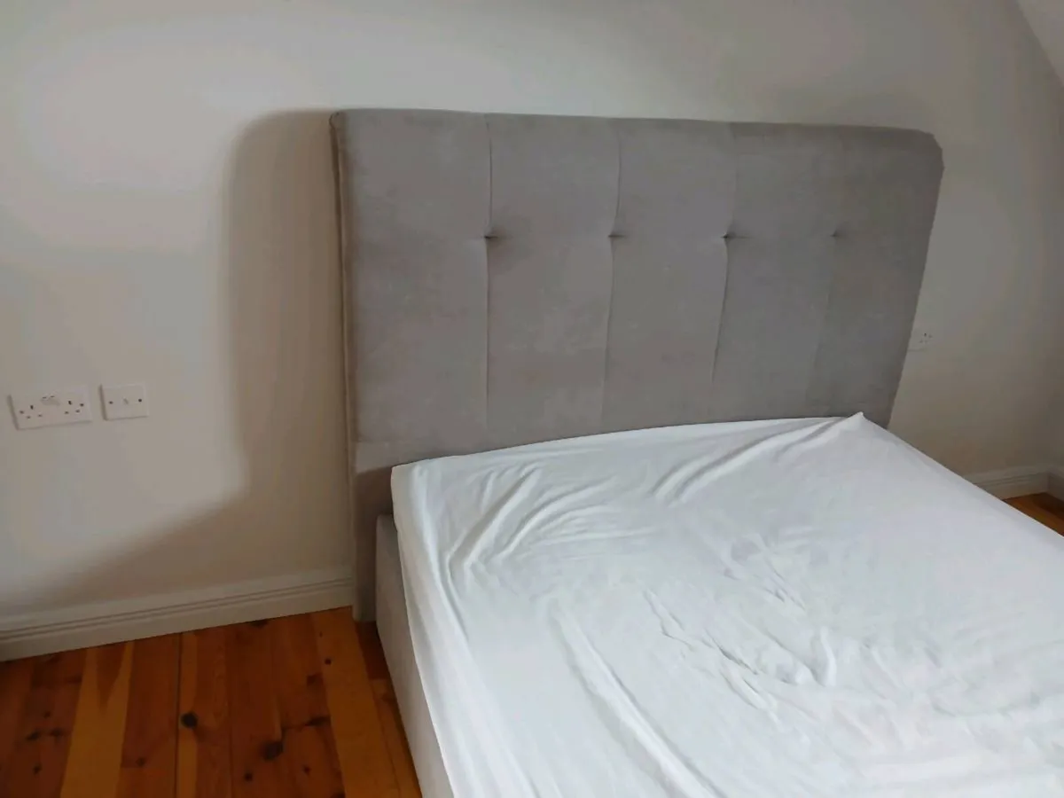 Double bed 4ft 6 - Image 2