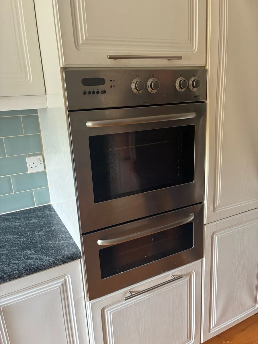 Zanussi Double oven - Image 1