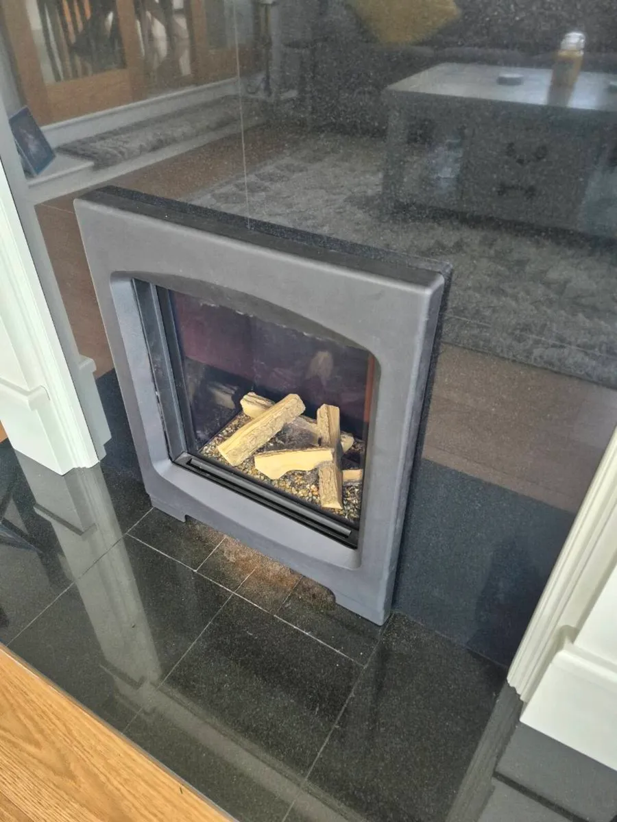 Gas Insert Fire 4kw - Image 3