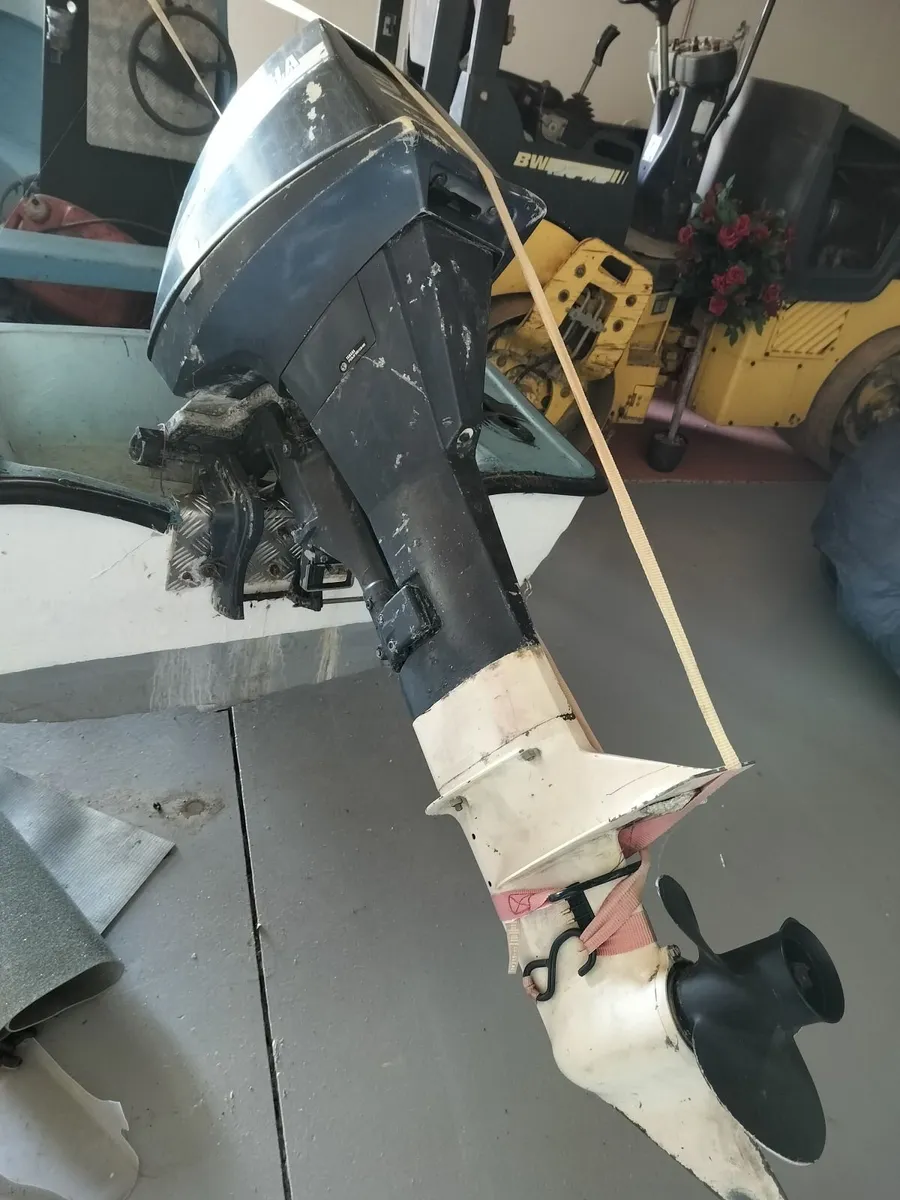 Classic Cabin Boat w/ Yamaha 4-Stroke Outboard - Image 3