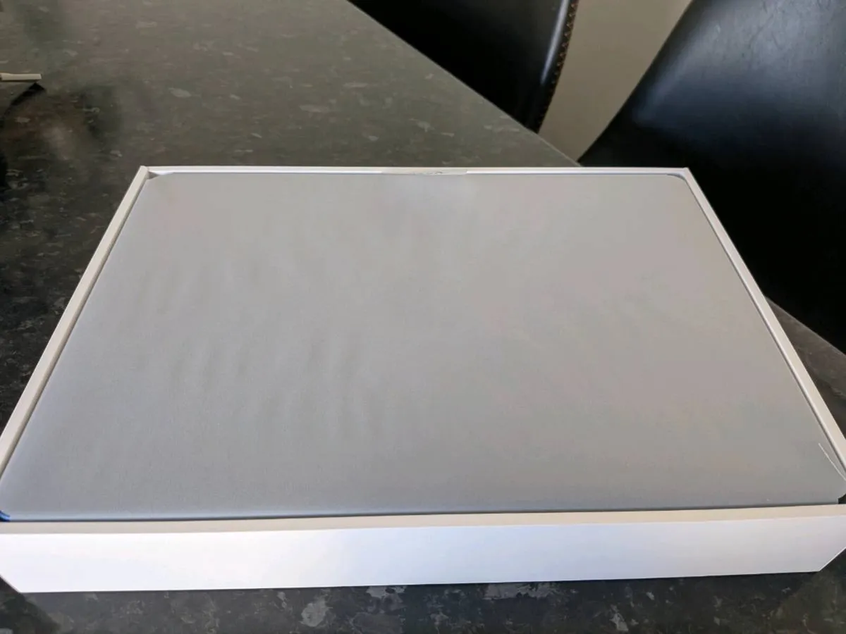 MacBook Neo - Image 3