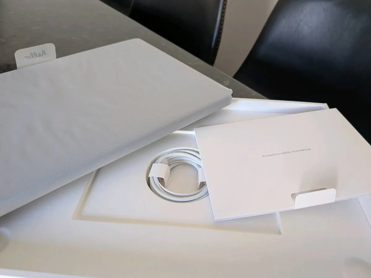 MacBook Neo - Image 4