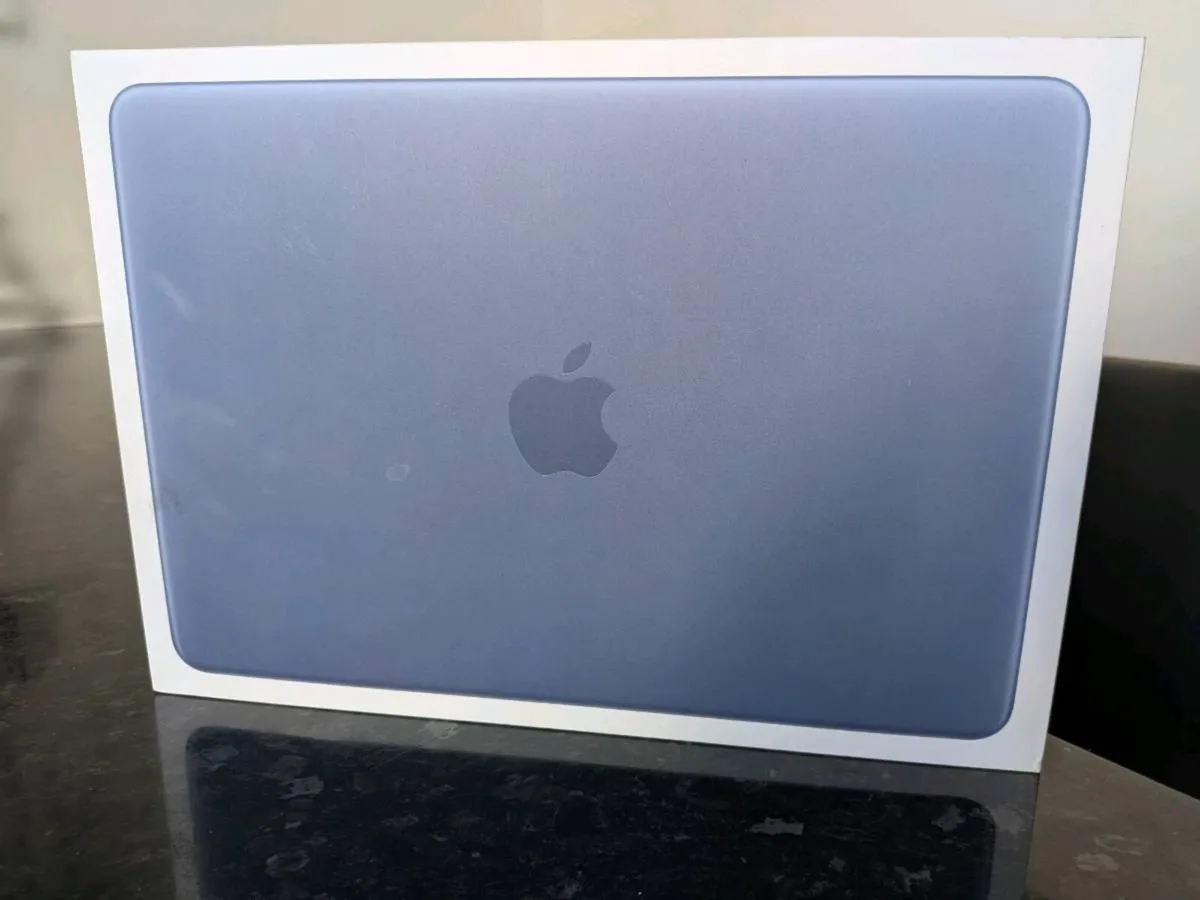 MacBook Neo - Image 1