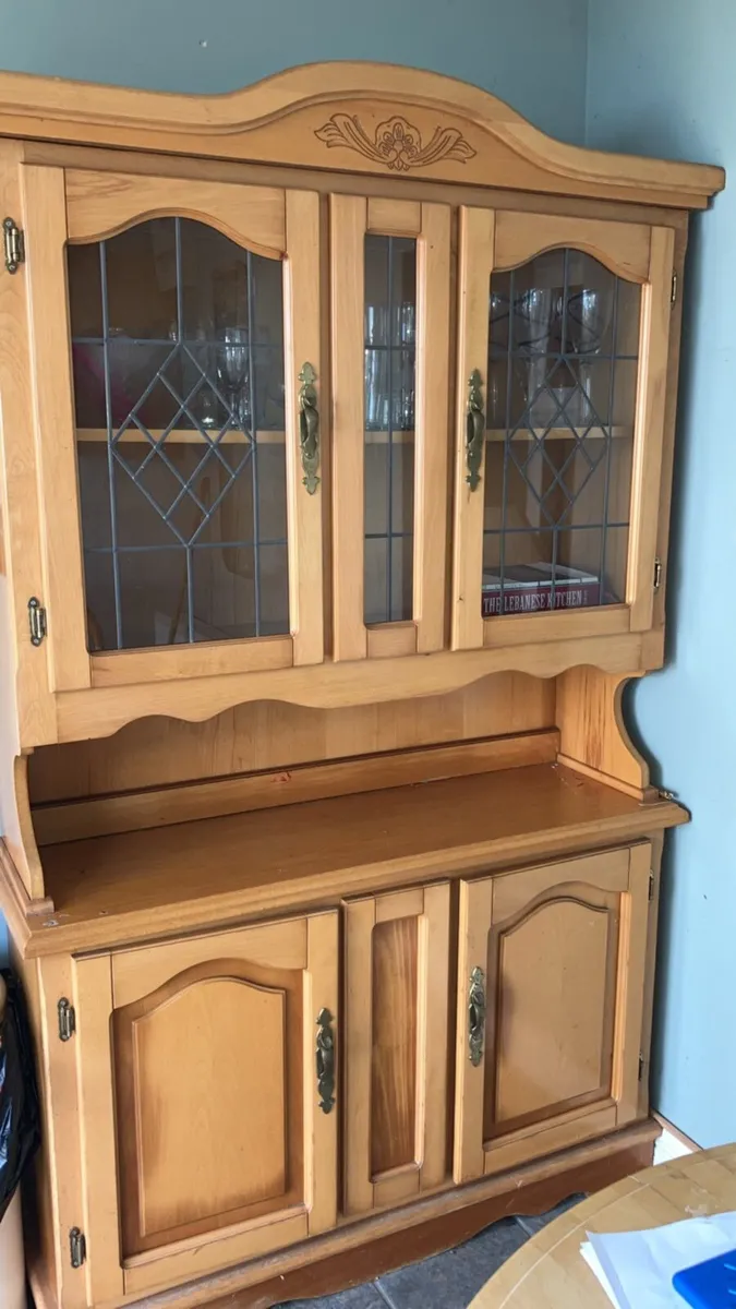 Dresser style kitchen cabinet - Image 2