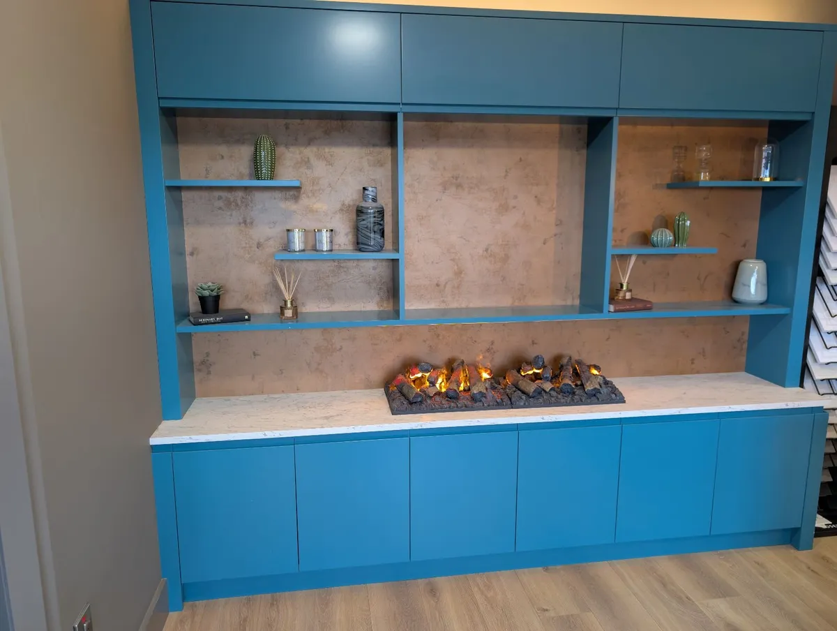 Ex-Display Media Unit - Image 1