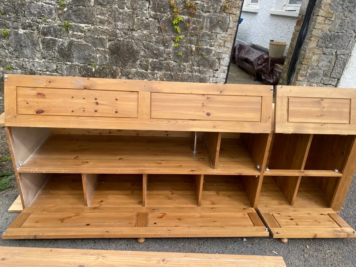 Wardrobe FREE - Image 2