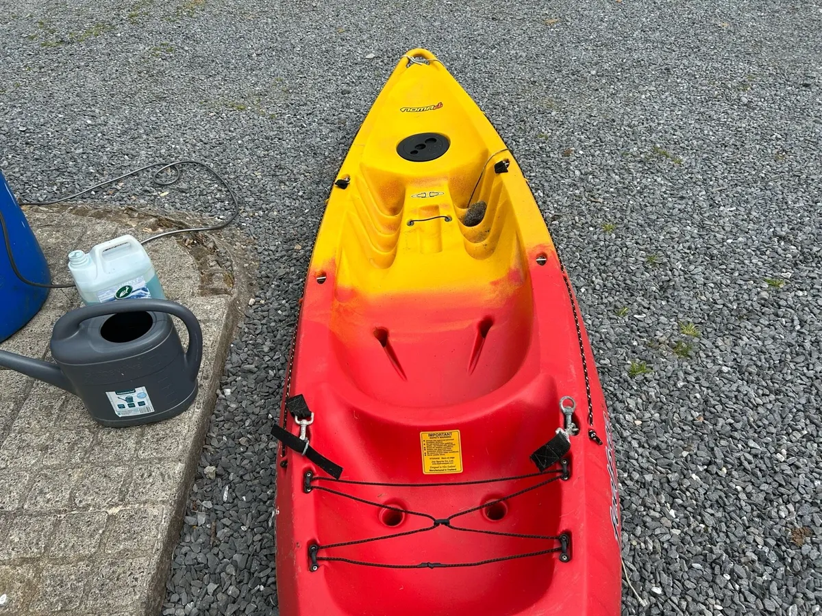 NOMAD KAYAK. - Image 1