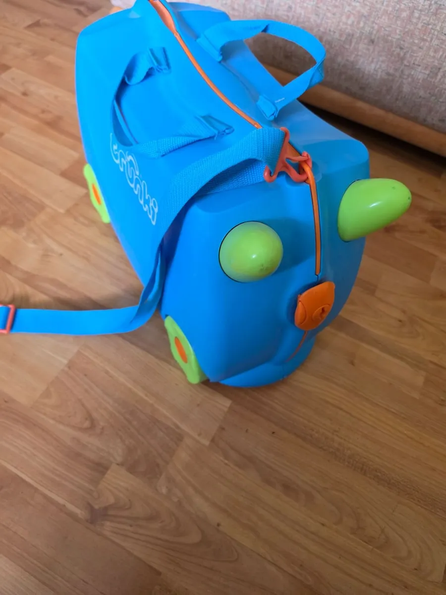 Kids suitcase - Image 2