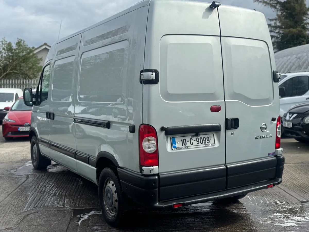NISSAN INTERSTAR “DOE&TAXED” 2.5L 2010 - Image 4