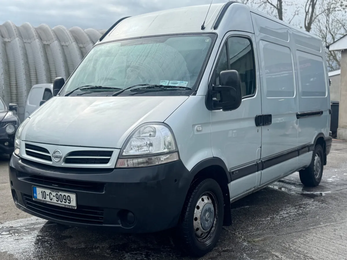 NISSAN INTERSTAR “DOE&TAXED” 2.5L 2010 - Image 2