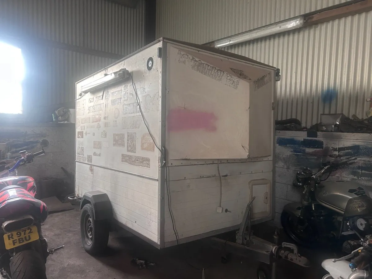 Box trailer - Image 1