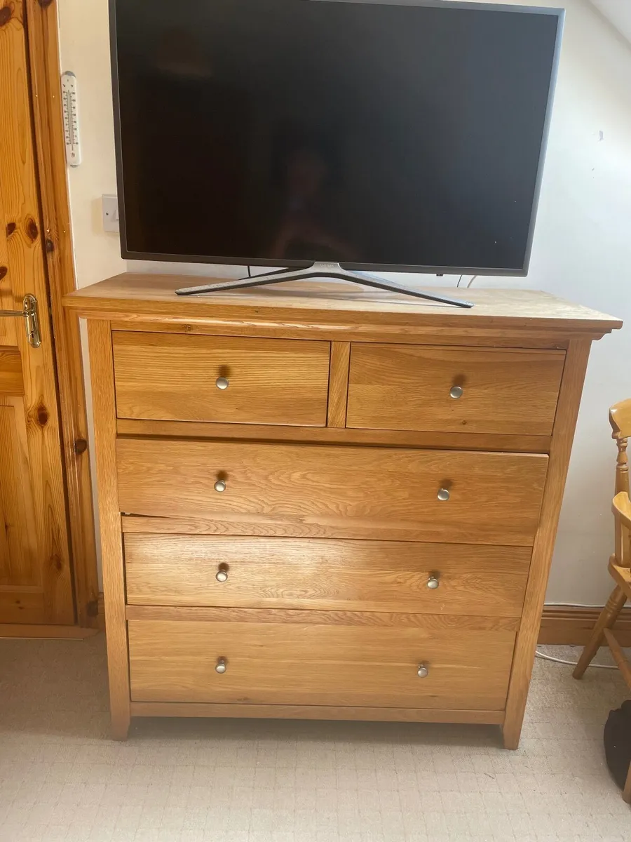 Large chest of drawers - Image 3