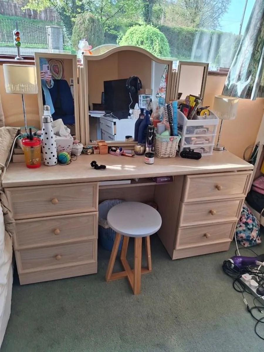 Dressing Table and Matching Locker - Image 1